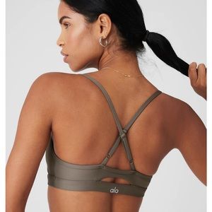 Alo Yoga Airlift Intrigue Bra